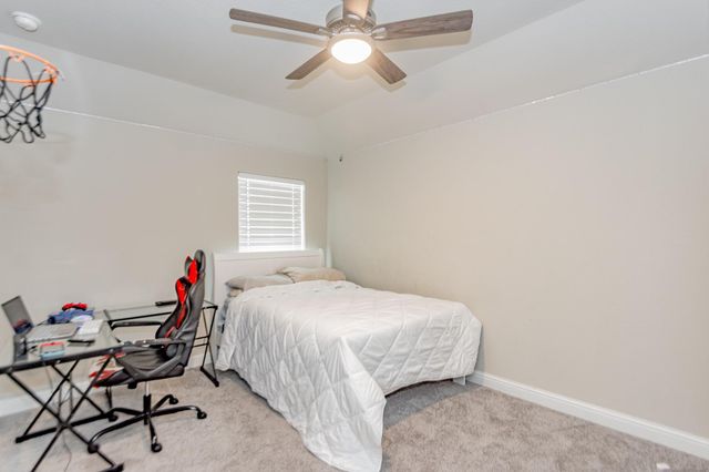 319 Clifton Crane Road, La Porte, TX 77571