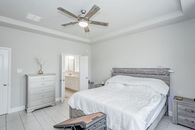 319 Clifton Crane Road, La Porte, TX 77571