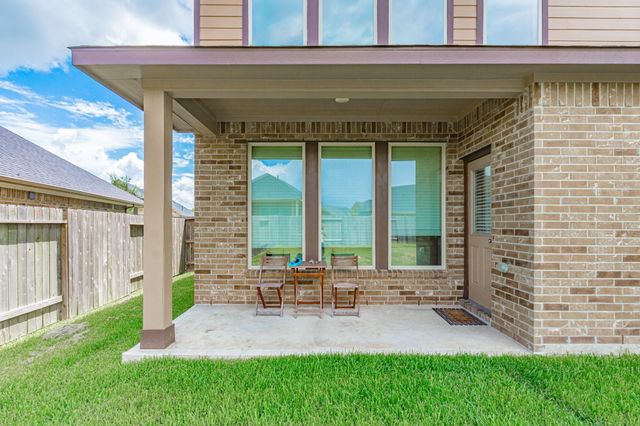 319 Clifton Crane Road, La Porte, TX 77571