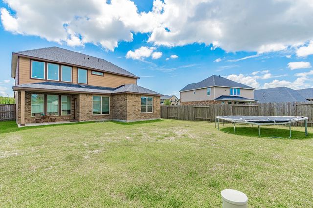 319 Clifton Crane Road, La Porte, TX 77571