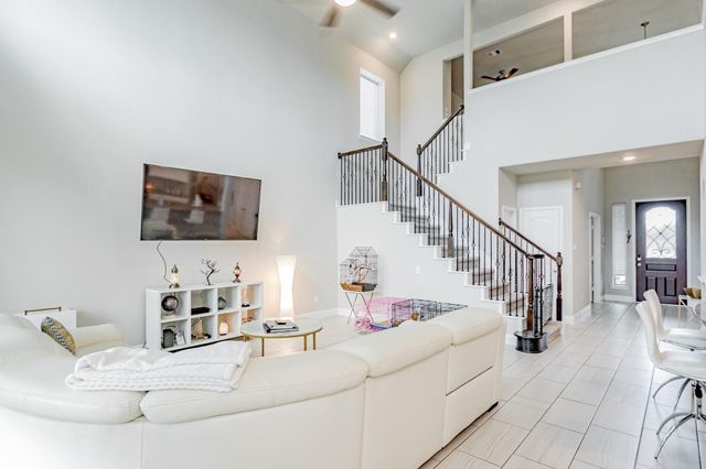 319 Clifton Crane Road, La Porte, TX 77571