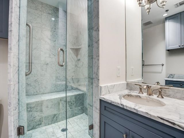 5909 Luther Lane 1000, Dallas, TX 75225