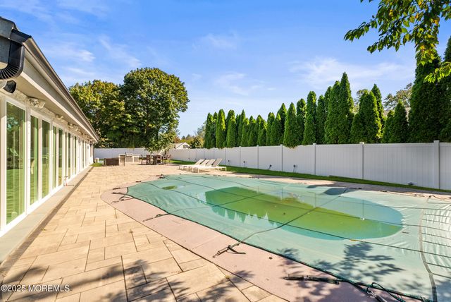 512 Deal Road, Ocean Twp, NJ 07755
