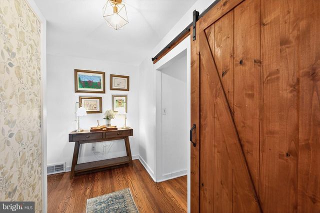 119 WATERLOO AVE, Berwyn, PA 19312