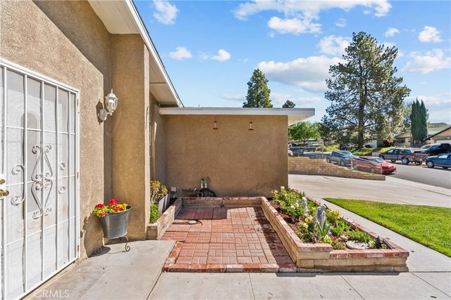 14845 Canna Valley, Canyon Country, CA 91387