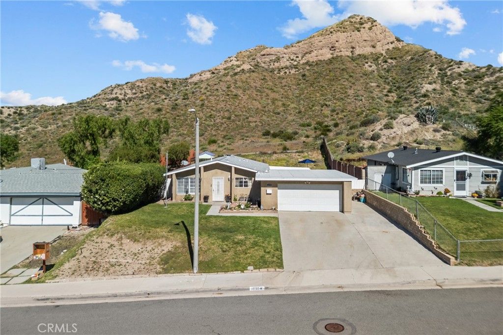 14845 Canna Valley, Canyon Country, CA 91387