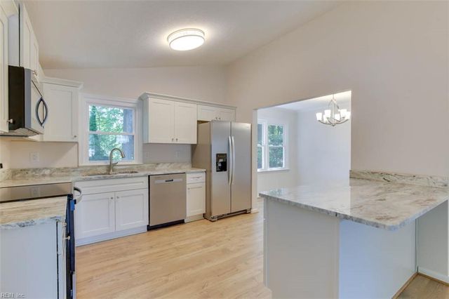 1014 E Russell CT, Newport News, VA 23605