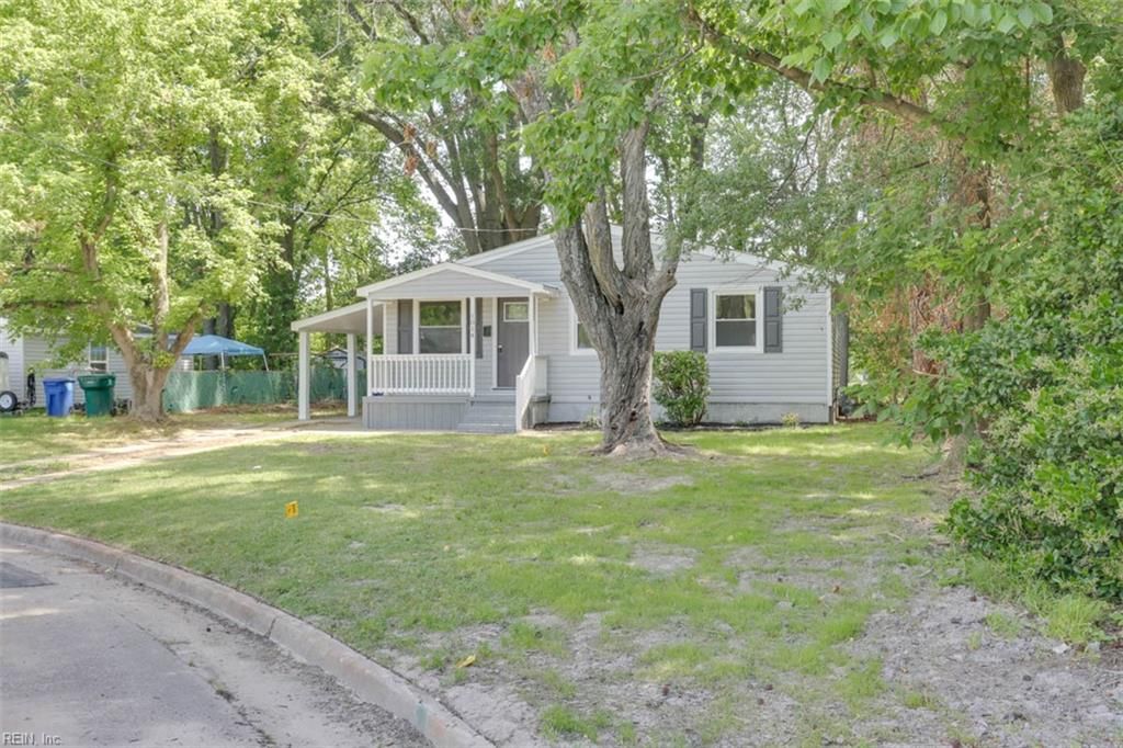 1014 E Russell CT, Newport News, VA 23605