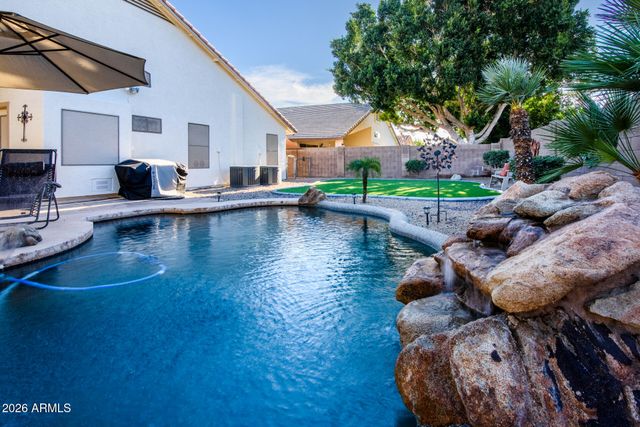 3122 W ADOBE DAM Road, Phoenix, AZ 85027