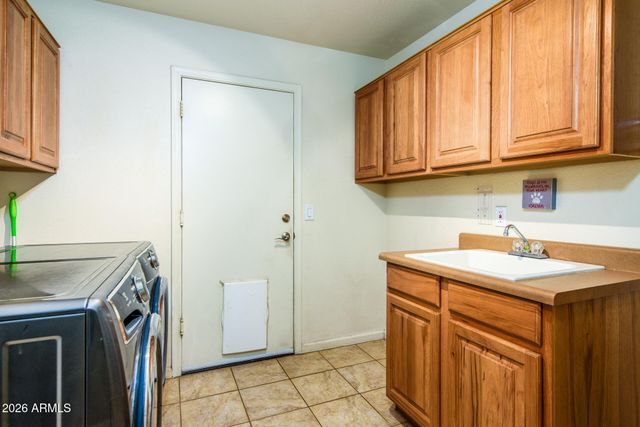 3122 W ADOBE DAM Road, Phoenix, AZ 85027