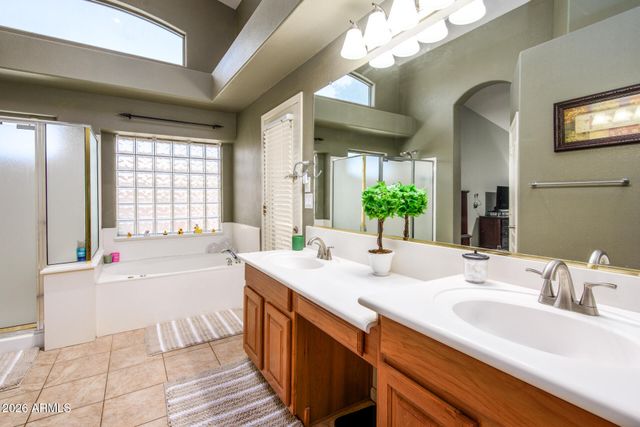 3122 W ADOBE DAM Road, Phoenix, AZ 85027