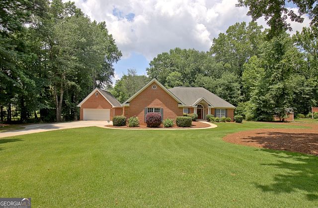 135 Pendleton Trail, Tyrone, GA 30290