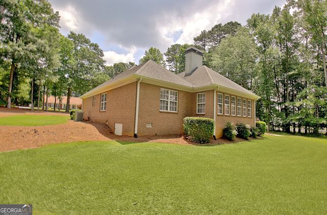 135 Pendleton Trail, Tyrone, GA 30290