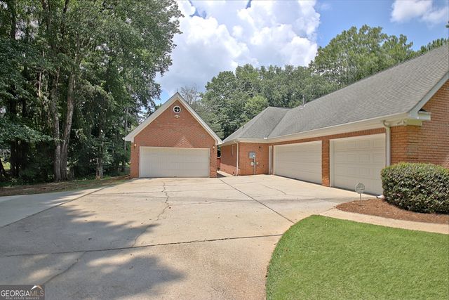 135 Pendleton Trail, Tyrone, GA 30290