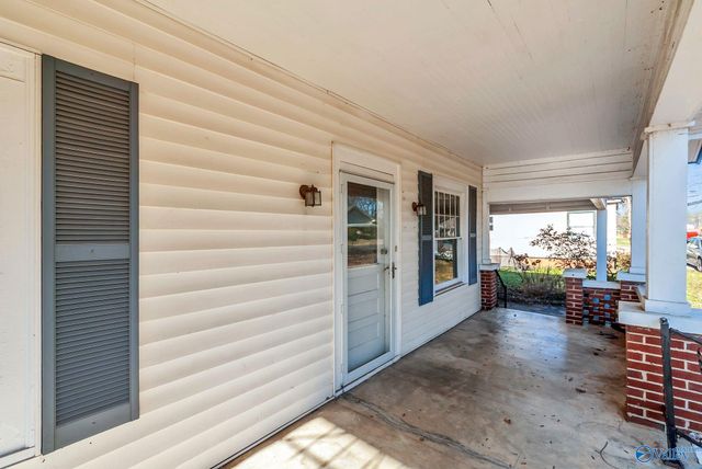 2103 Lee High Drive NE, Huntsville, AL 35811