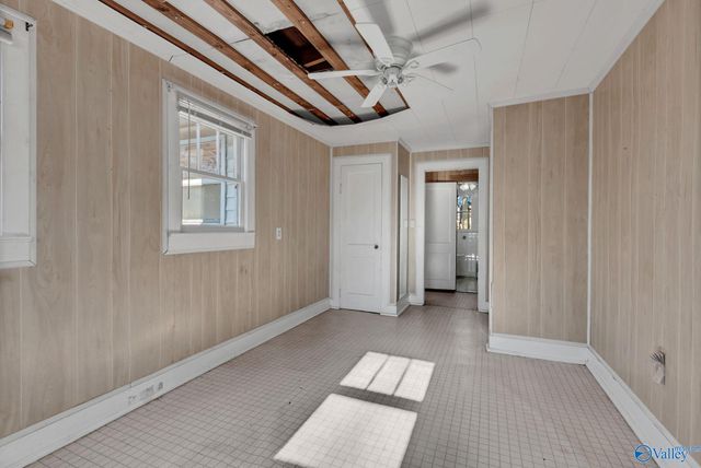 2103 Lee High Drive NE, Huntsville, AL 35811