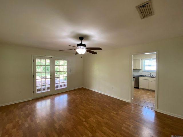 619 Baird Dr, Baton Rouge, LA 70808