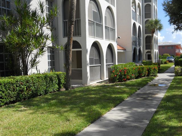 250 NE 20 Street 123s, Boca Raton, FL 33431