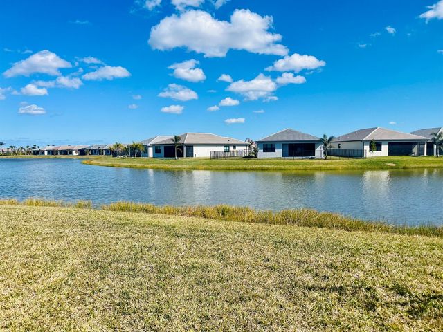 12461 SW Water Dance Way, Port St. Lucie, FL 34987