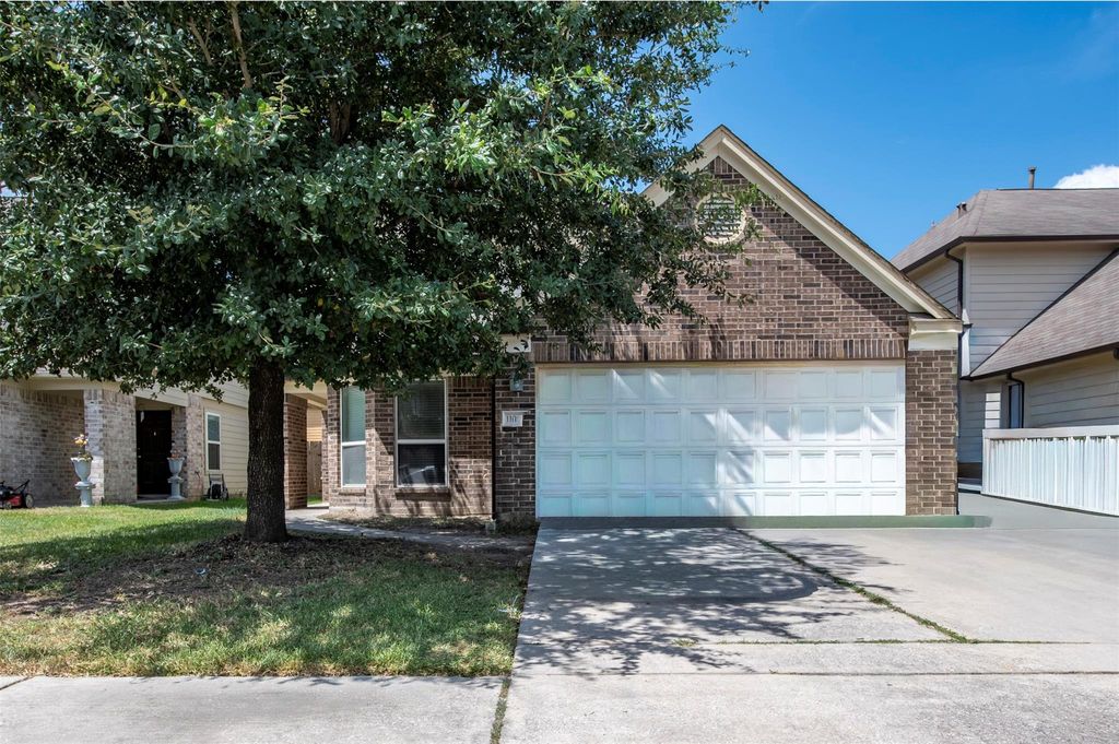 11027 E Fall Fern Circle, Houston, TX 77044