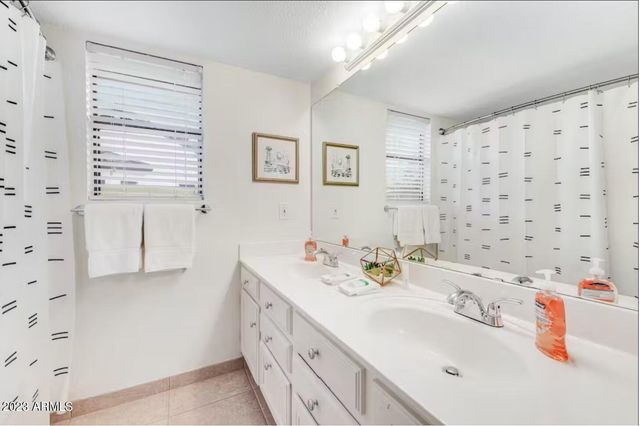 5801 E Paradise Lane, Scottsdale, AZ 85254
