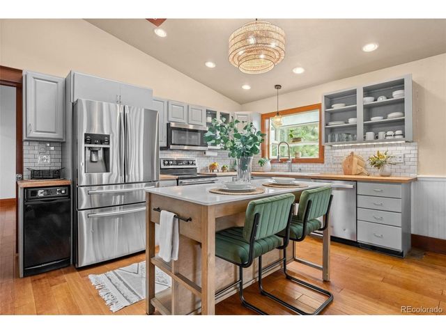 4805 S Blue Spruce Rd, Evergreen, CO 80439