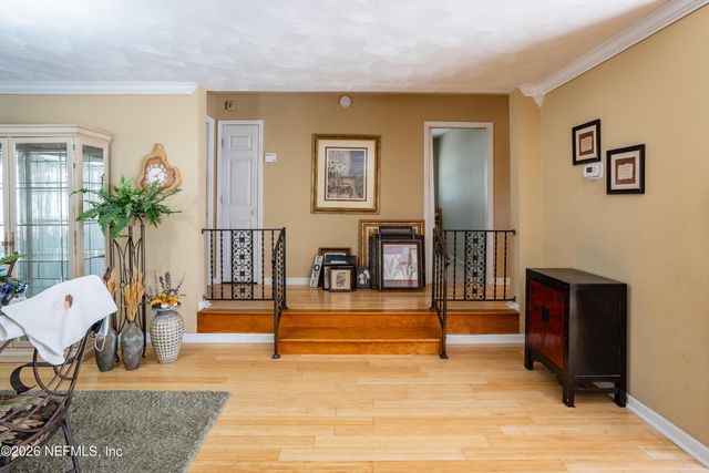 8133 MC GLOTHLIN Street, Jacksonville, FL 32210