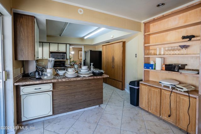 8133 MC GLOTHLIN Street, Jacksonville, FL 32210