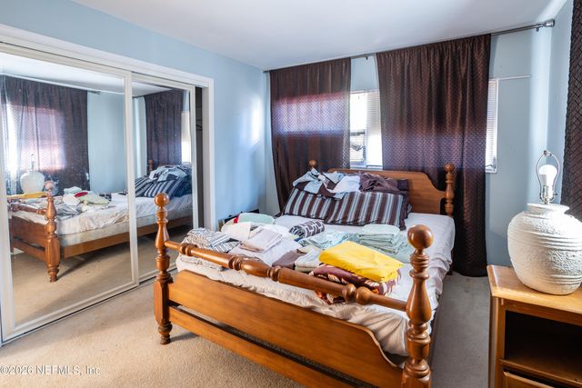 8133 MC GLOTHLIN Street, Jacksonville, FL 32210