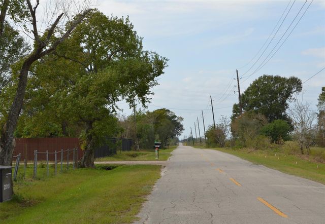 29315 Burton Cemetery Rd, Waller, TX 77484