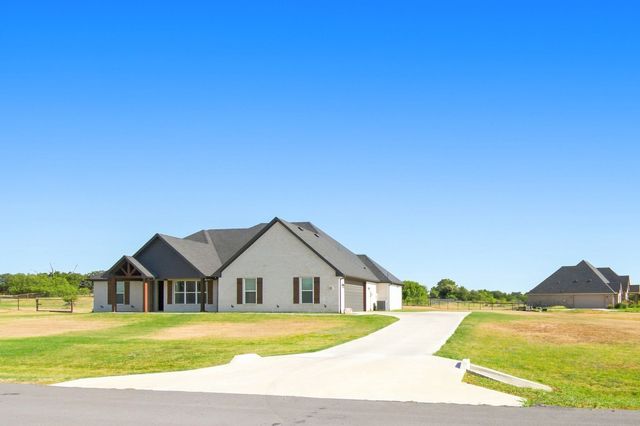 121 Friendship Way, Boyd, TX 76023