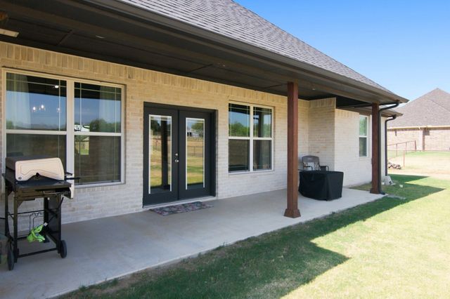 121 Friendship Way, Boyd, TX 76023