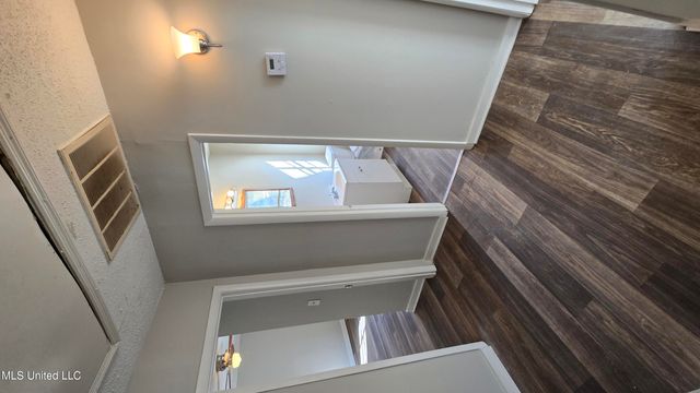 512 Woodward Avenue, Jackson, MS 39206