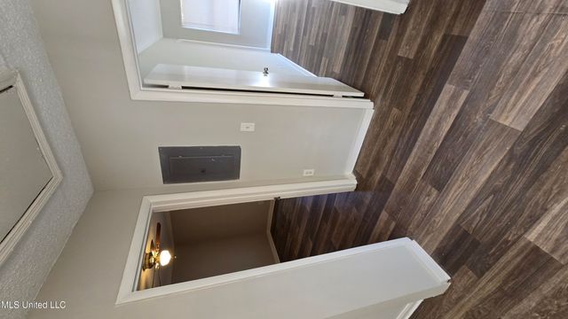 512 Woodward Avenue, Jackson, MS 39206