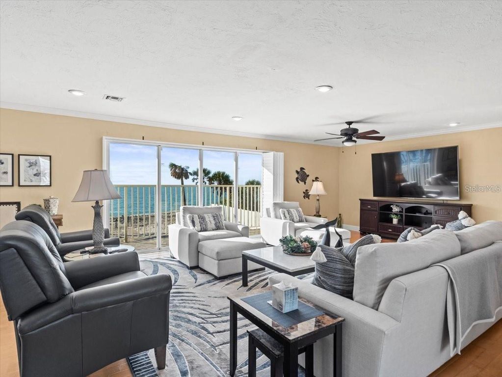 Image 12 of property listing at 8030 MANASOTA KEY ROAD, Englewood, FL 34223