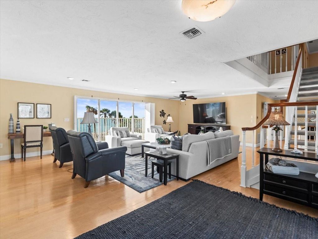 Image 13 of property listing at 8030 MANASOTA KEY ROAD, Englewood, FL 34223