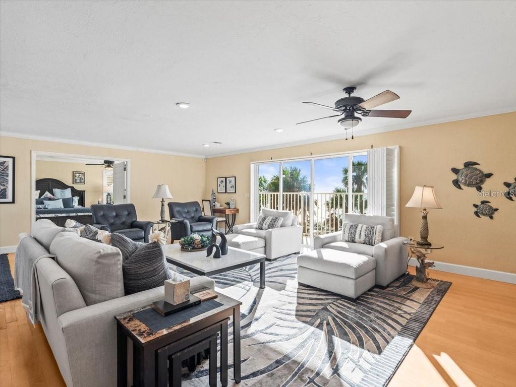 Image 16 of property listing at 8030 MANASOTA KEY ROAD, Englewood, FL 34223