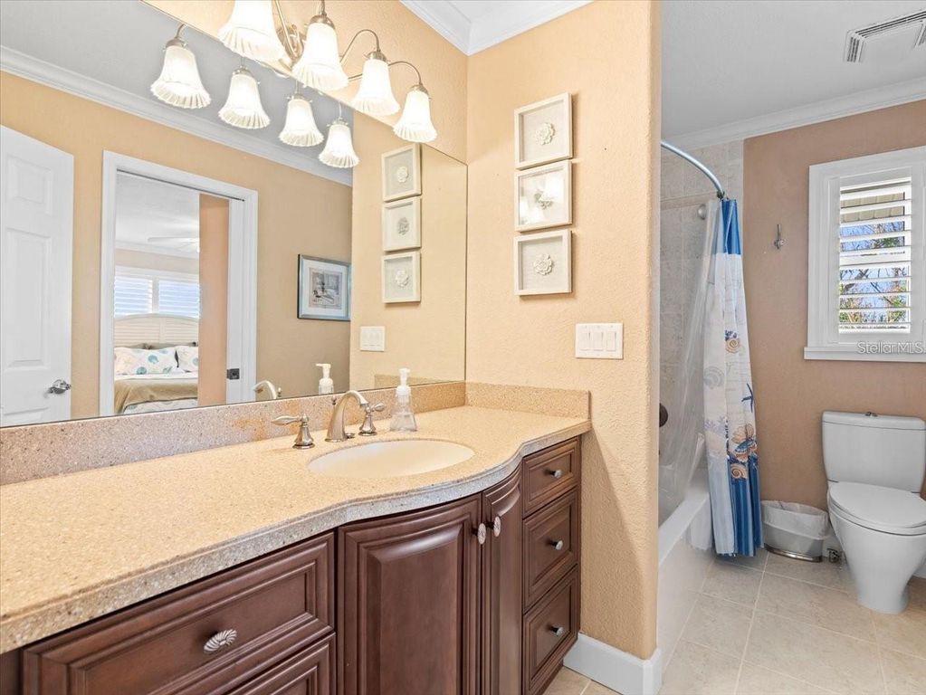 Image 29 of property listing at 8030 MANASOTA KEY ROAD, Englewood, FL 34223