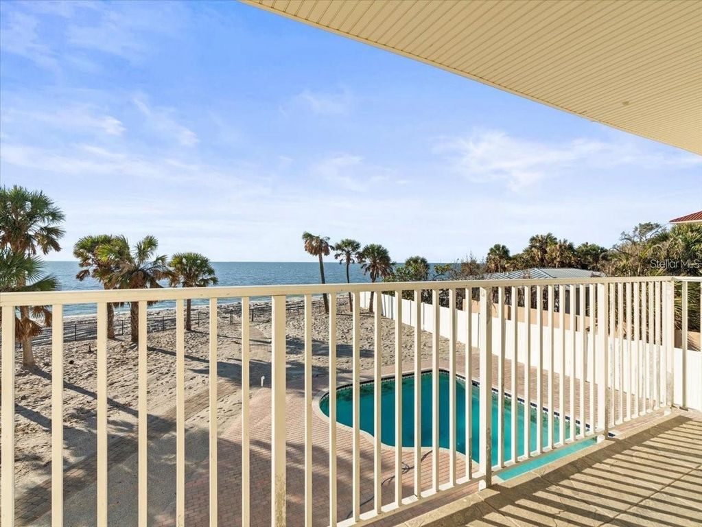Image 40 of property listing at 8030 MANASOTA KEY ROAD, Englewood, FL 34223