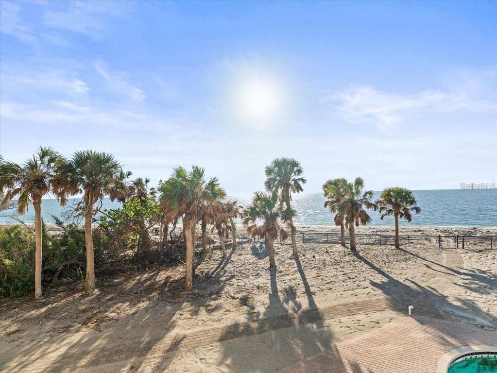 Image 42 of property listing at 8030 MANASOTA KEY ROAD, Englewood, FL 34223