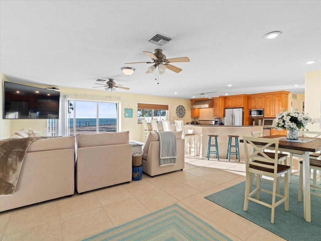 Image 47 of property listing at 8030 MANASOTA KEY ROAD, Englewood, FL 34223