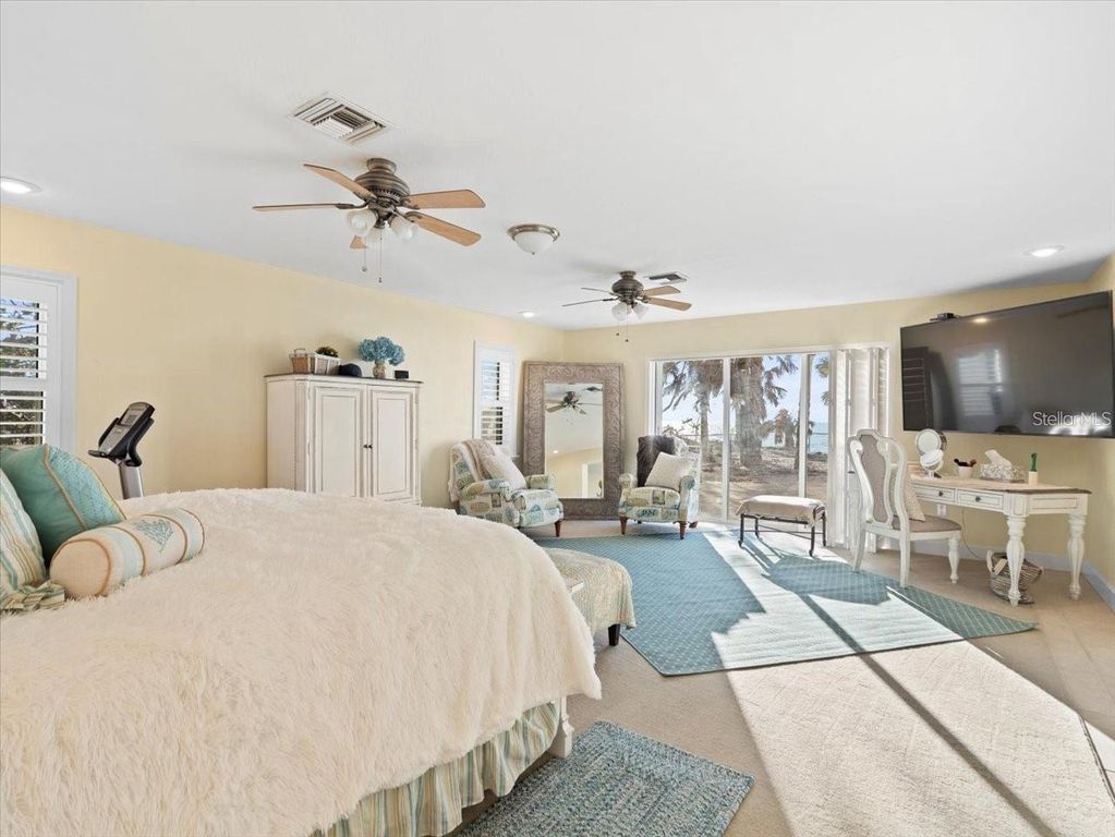 Image 59 of property listing at 8030 MANASOTA KEY ROAD, Englewood, FL 34223