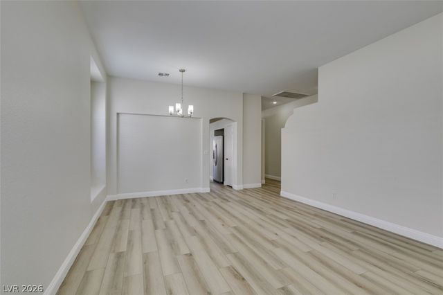 916 Autumn Royal Lane, Las Vegas, NV 89144