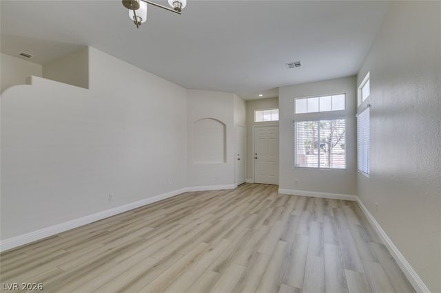 916 Autumn Royal Lane, Las Vegas, NV 89144