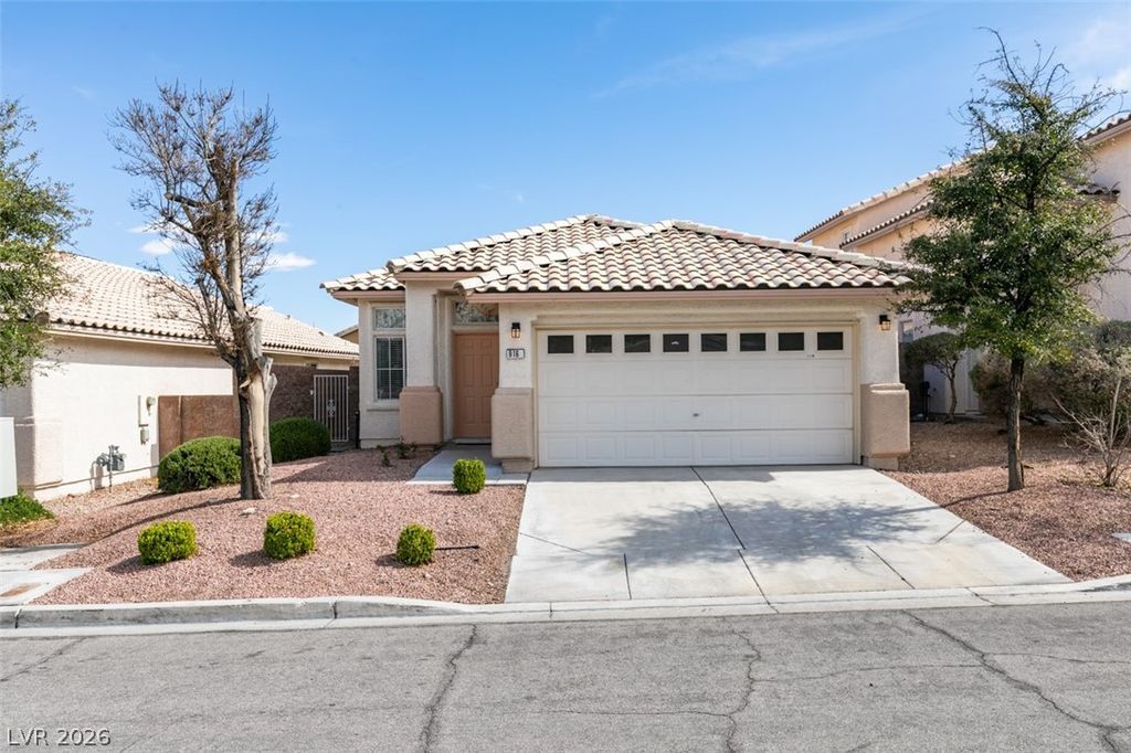 916 Autumn Royal Lane, Las Vegas, NV 89144