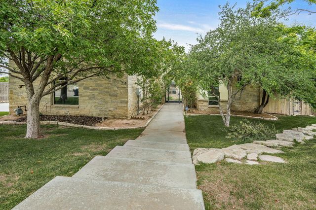 3 PRESTWICK Lane, Amarillo, TX 79124