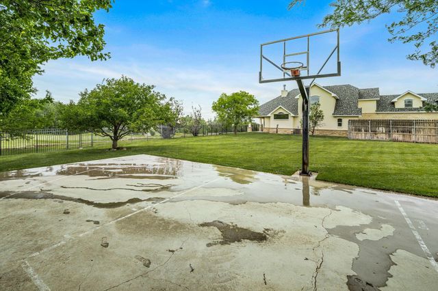 3 PRESTWICK Lane, Amarillo, TX 79124