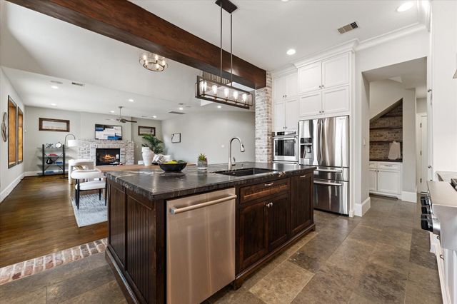 1324 Althea Drive, Houston, TX 77018