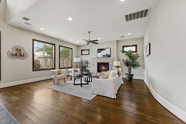 1324 Althea Drive, Houston, TX 77018