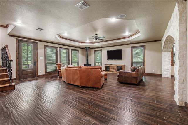 7244 Fm 2549, Hearne, TX 77859